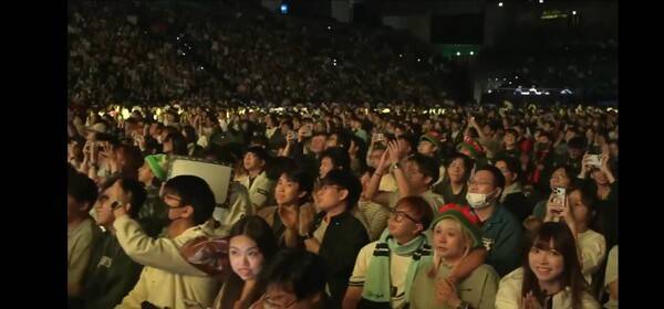 28일 홍콩 카이탁 아레나에서 열린 '2026 LCK컵' 대회 최종 결승 진출전 3세트에서 BNK 피어엑스가 디플러스 기아를 3대 0으로 완파했다. (BNK 피어엑스 & DK =3:0). /사진=네이버 치지직 라이브영상 캡처