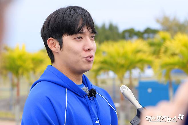 삼성 라이온즈는 스프링캠프 시작 전 LG 트윈스의 대항마로 평가받았다. 아리엘 후라도, 맷 매닝, 원태인, 최원태까지 확실한 4선발을 갖췄고, FA(자유계약) 신분이었던 베테랑 최형우를 영입하며 타선까지 강화했다. 하지만 원태인이 부상으로 이탈한 데 이어 매닝까지 부상을 당하면서 삼성의 계획이 꼬이고 말았다. 엑스포츠뉴스 DB