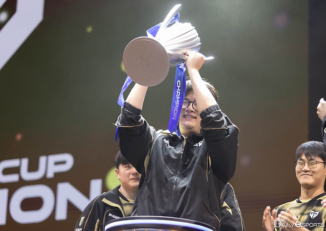 젠지e스포츠 '류' 유상욱 감독