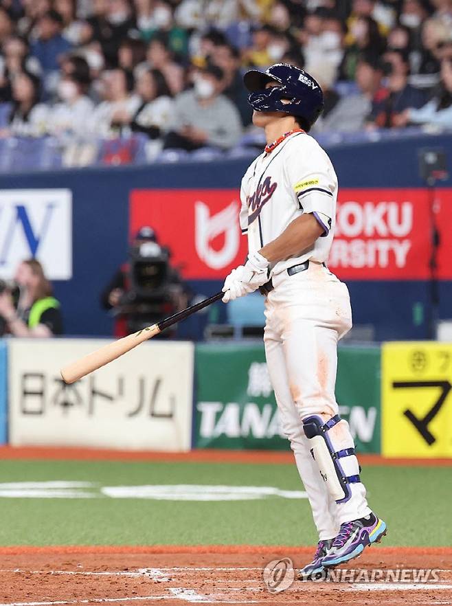 2일 일본 오사카 교세라돔에서 열린 월드베이스볼클래식(WBC) 평가전 한국 대표팀과 일본 프로야구 한신 타이거스와의 경기. 5회초 1사 한국 김도영이 솔로홈런을 치고 있다. 사진=연합뉴스
