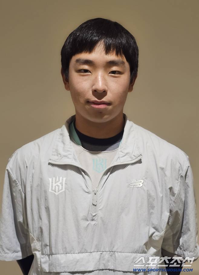 27일 구시가와 구장에서 만난 이강민. 오키나와=스포츠조선 정현석 기자 hschung@sportschosun.com
