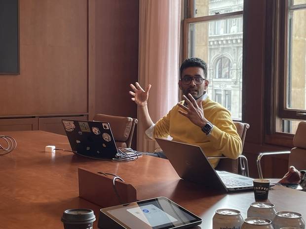 악샤이 코타리 노션 최고운영책임자(COO)가 미국 샌프란시스코 본사에서 인터뷰하고 있다. 김창영 특파원