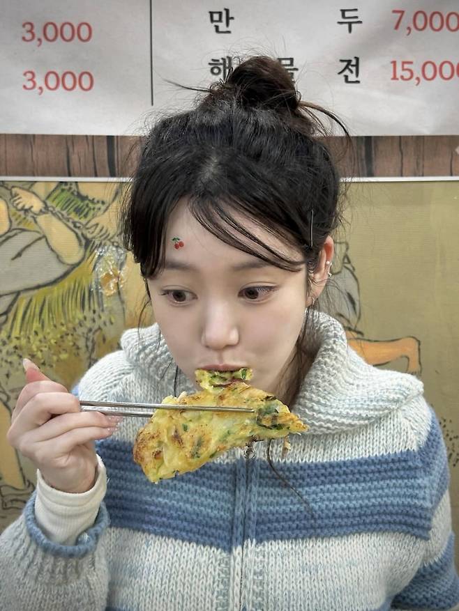사진 = 이유비 인스타그램