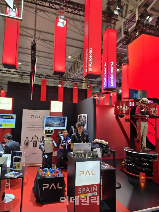 MWC26 팔 로보틱스 부스(사진=윤정훈 기자)