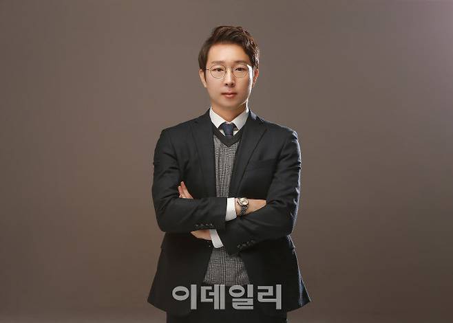 이성호 세무법인리치 대표세무사. 한국세무사회 세무연수원교수, 고려대 법무대학원 석사졸업, ‘절세미남-세무사tv이성호’운영