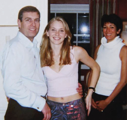 앱스타인 게이트와 관련해 미국 법원이 공개한 사진. 왼쪽부터 앤드루 왕자와 ‘노바디스 걸’의 저자 버지니아로버츠 주프레, 앱스타인의 옛 연인이자 공범인 길레인 맥스웰의 모습. AFP연합뉴스