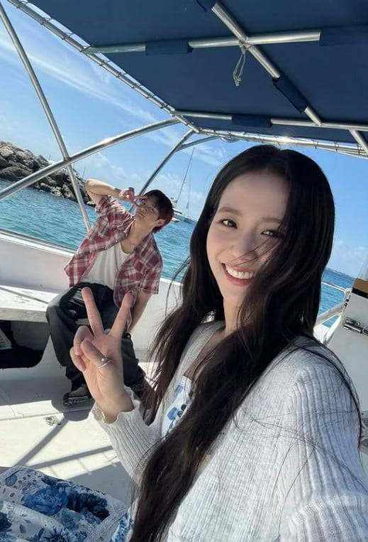 사진=지수 SNS