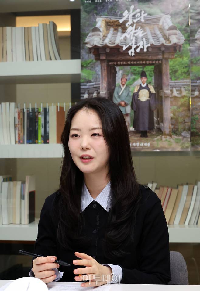 정서연 쇼박스 배급전략팀 사원이 3일 서울 강남구 논현동 사무실에서 이투데이와 인터뷰를 하고 있다.(고이란 기자 photoeran@)