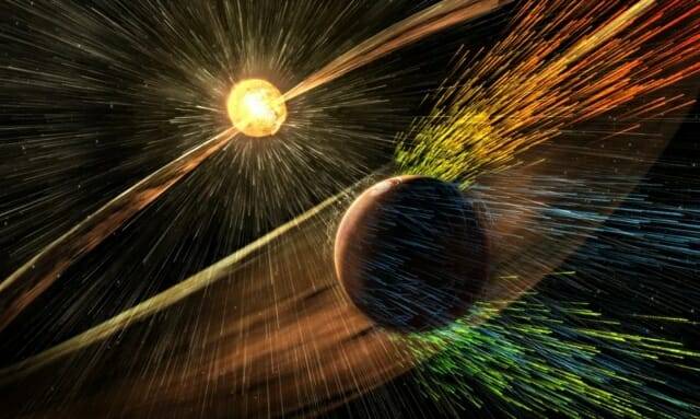 태양 폭풍이 화성의 상층 대기에서 대전 입자를 벗겨내는 모습을 묘사한 그림 (출처=NASA/GSFC)