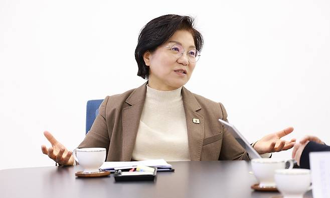 김미경 서울 은평구청장은 “현장에서 답을 찾는 구청장으로서 구민 곁에 가장 가까이 서 있는 행정을 이어가겠다”고 말한다. 은평구 제공