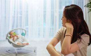 근로기준법은 육아휴직과 같은 특정 기간을 평균임금 산정에서 제외하도록 명확히 규정하고 있다. Gettyimage