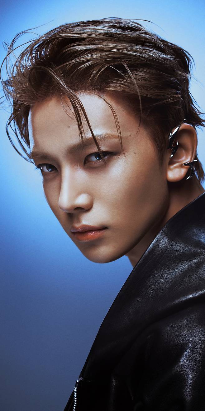 멤버 희승(왼쪽)이 현 소속사 빌리프랩을 통해 ‘솔로 아티스트로 전향’한다. 그가 속했던 엔하이픈은 기존 7인조에서 6인조로 재편된다. 그룹 체제를 갈등이 아닌 아닌 상생을 택한 사실상 최초의 사례가 됐다. 사진제공|빌리프랩