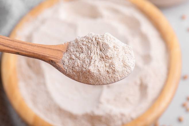 매번 밀가루를 다 쓰지 못하고 버린다면 보관법을 살펴볼 필요가 있다. 사진=게티이미지뱅크