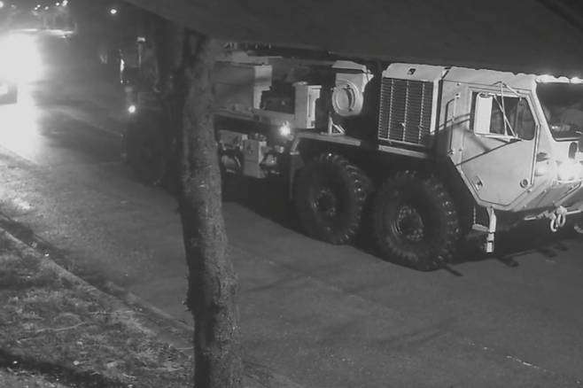 사드가 반출되는 모습. 영상 캡처