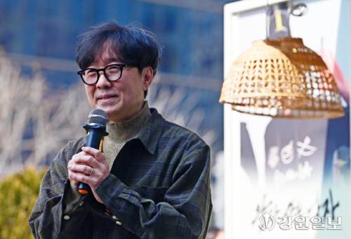 장항준 감독이 12일 서울 중구 서울마당에서 열린 영화