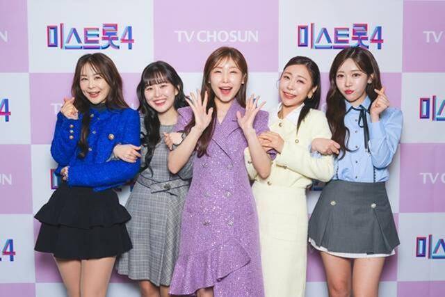 13일 서울 금천구에 위치한 TV조선 가산동 스튜디오에서는 TV조선 예능 '미스트롯4' 기자간담회가 열렸다. 행사에는 최종 TOP 5의 주인공인 진(眞)이소나, 선(善)허찬미, 미(美) 홍성윤와 길려원 윤태화가 참석했다. TV조선 제공