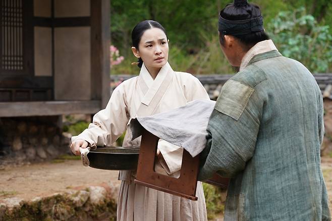 궁녀 매화 역을 맡은 전미도. 쇼박스 제공