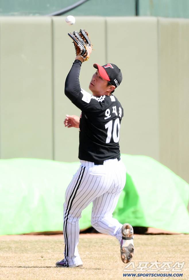 잡은 줄 알았던 오지환도 당황한 순간.