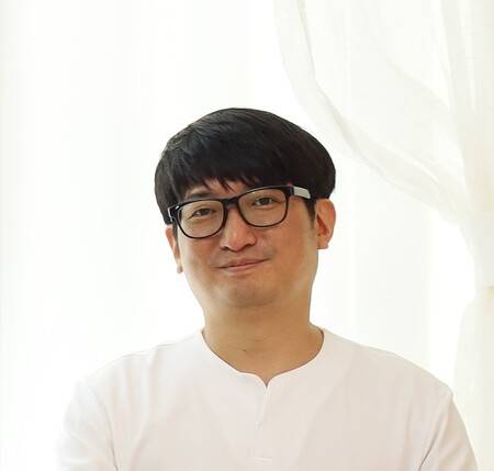 직장인 김성진씨는 지난 8년간 전국 목욕탕을 두루 탐방한 기록 ‘전국 목욕탕 탐방’을 펴냈다. 사진 김성진씨 제공