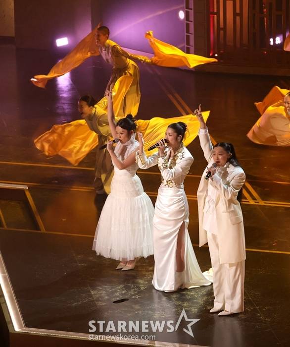 '케데헌' '골든' 무대 / 사진=/AFPBBNews=뉴스1/사진제공=스타뉴스