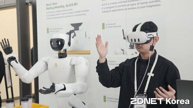 에이로봇이 선보인 산업용 로봇 '앨리스' (사진=지디넷코리아)