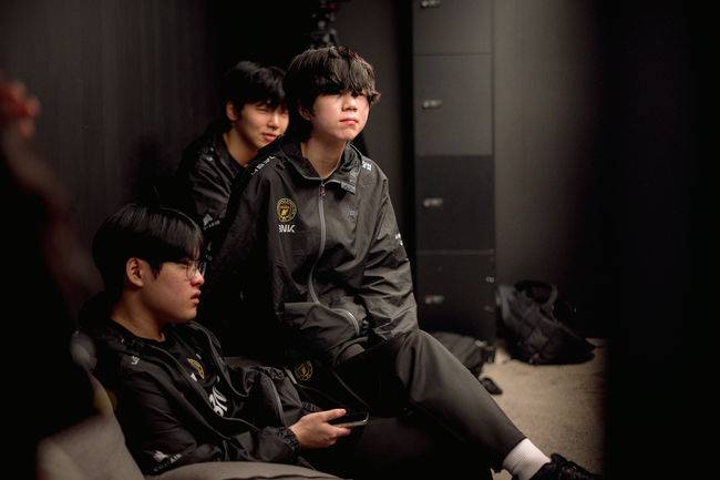 라이엇게임즈 플리커.