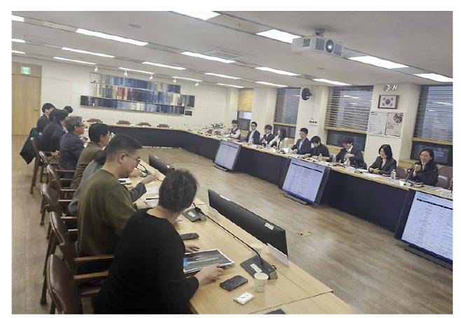 국가유산청은 지난 18일 외교부, 행정안전부(국가기록원), 문화체육관광부, 농림축산식품부, 해양수산부, 중소벤처기업부, 부산광역시 등 관계부처 및 지자체가 참여하는 제48차 유네스코 세계유산위원회 범정부TF 회의를 개최했다고 19일 밝혔다. (사진=국가유산청)