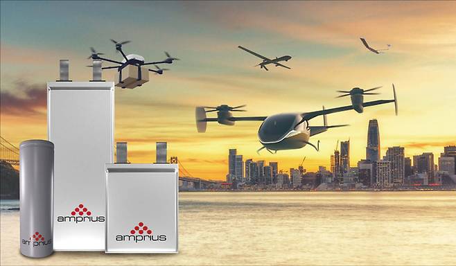 최근 전쟁에서 드론 활용도가 높아지자 드론 기체뿐 아니라 핵심 부품 기업까지 투자자 관심이 확대된다. 드론용 고성능 배터리를 만드는 앰프리어스테크놀로지에 이목이 쏠린다. (앰프리어스테크놀로지 제공)
