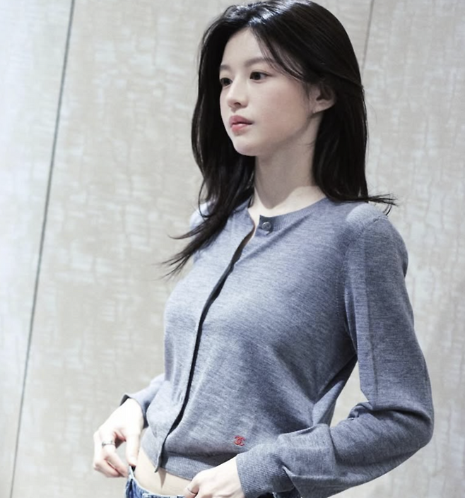 사진 | 고윤정 SNS