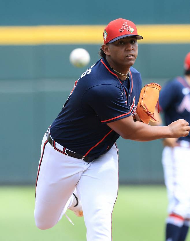 Mar 13, 2026; North Port, Florida, USA; Atlanta Braves starting pitcher Didier Fuentes (72) throws a pitch during the first inning against the New York Yankees at CoolToday Park. Mandatory Credit: Kim Klement Neitzel-Imagn Images
<저작권자(c) 연합뉴스, 무단 전재-재배포, AI 학습 및 활용 금지>