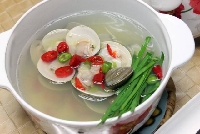 요리가 끝난 조개국(종로예당 제공)