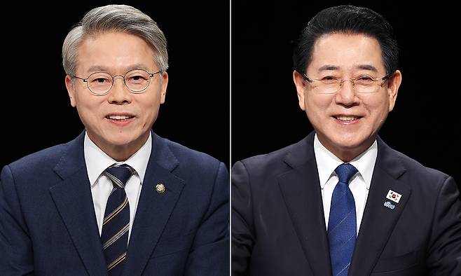 지난 25일 광주 서구 KBC광주방송에서 열린 전남광주특별시장 민주당 경선 방송토론회에서 참석한 민형배 경선후보(왼쪽), 김영록 경선후보. 연합뉴스