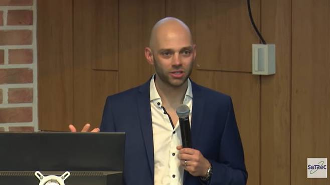 토비아스 니더비저 미국 콜로라도대 볼더 연구원. 한국과학기술원인공위성연구소 유튜브 화면 캡처