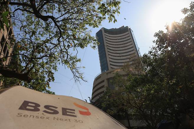 인도 뭄바이에 있는 봄베이 증권거래소 건물.(EPA연합뉴스)