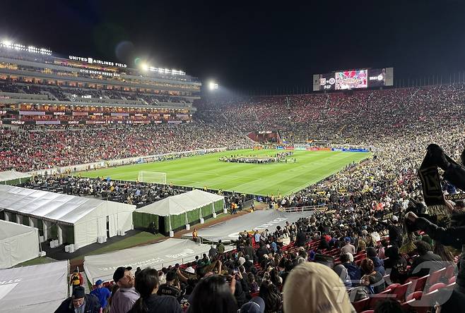 지난 21일(현지 시간) 손흥민(LAFC)과 리오넬 메시(인터 마이애미)의 맞대결이 열린 '메모리얼 콜리세움'ⓒ 뉴스1 윤슬빈 관광전문기자