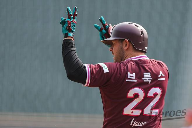 키움 트렌턴 브룩스는 3월 31일 인천 SSG전서 리드오프로 나선다. 키움은 그의 콘택트와 출루 능력에 많은 기대를 하고 있다. 사진제공|키움 히어로즈
