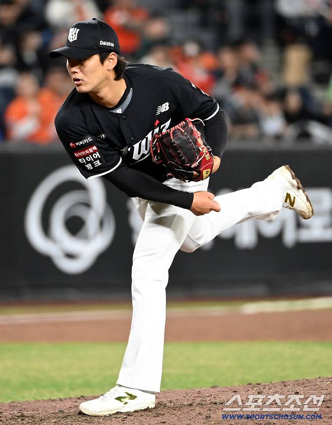 31일 대전한화생명볼파크에서 열린 KT와 한화의 경기. 역투하는 KT 주권. 대전=허상욱 기자wook@sportschosun.com/2026.03.31/