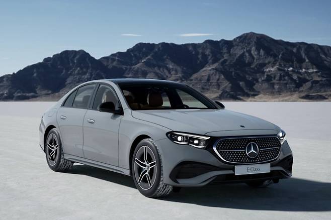 E 300 4MATIC AMG 라인. 벤츠코리아 제공