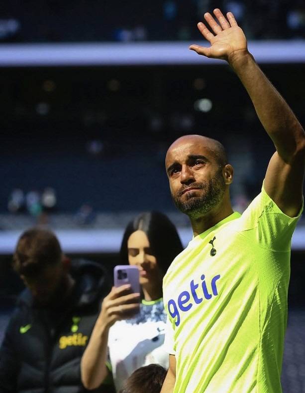 캡처=모우라 SNS