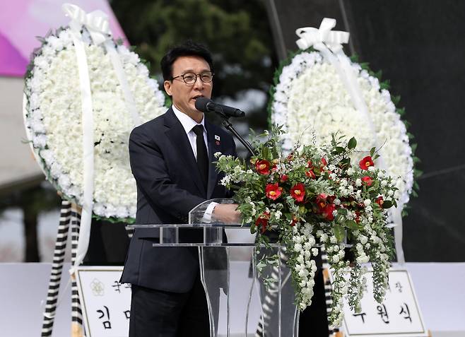 김민석 국무총리가 3일 오전 제주4·3평화공원에서 열린 제78주년 4·3 희생자 추념식에서 추념사를 하고 있다. /뉴스1