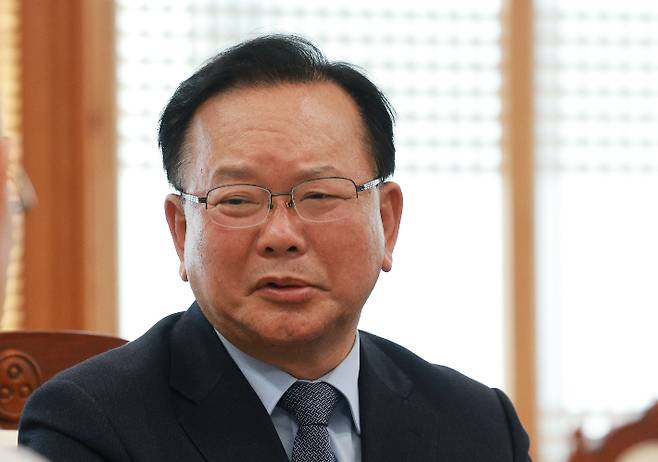 대구시장 선거에 출마한 더불어민주당 소속 김부겸 전 국무총리. 연합뉴스