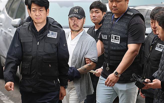 필리핀 현지 교도소에 수감 중임에도 스마트폰을 자유롭게 사용하며 국내에 131억원 상당의 마약을 밀수하고 유통해온 박왕열의 구체적인 범행 전말이 드러났다. 뉴스1