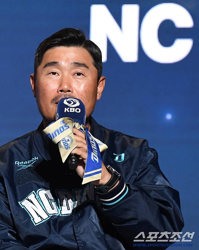 26일 롯데호텔월드에서 열린 KBO리그 미디어데이&팬페스트. 올 시즌 목표를 밝히고 있는 NC 이호준 감독. 잠실=송정헌 기자songs@sportschosun.com/2026.03.26/