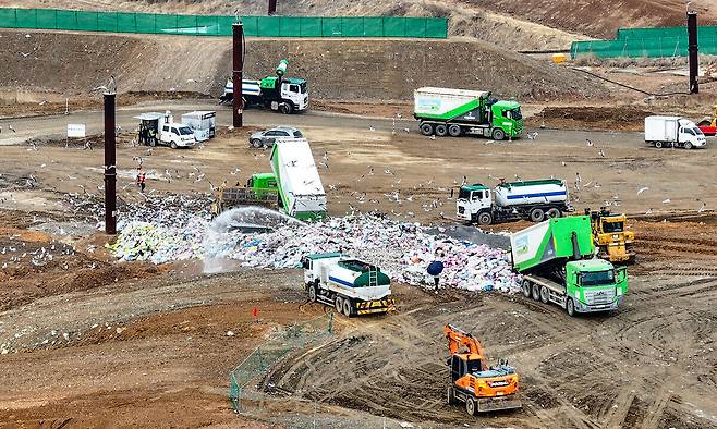 수도권매립지 제3매립장. 인천=유희태 기자