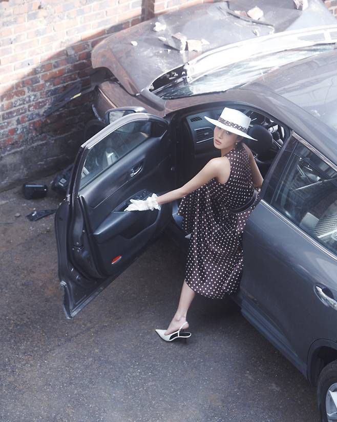 화사, 힘 빼고 돌아왔다 (제공: 피네이션)