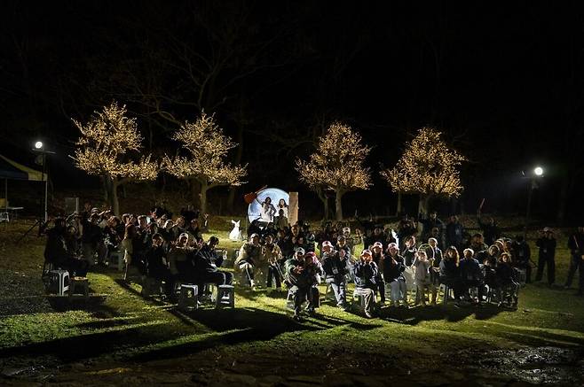 지난 4일 진행된 2026 문경 달빛사랑여행'1회차 행사 기념사진 ⓒ문경시 제공