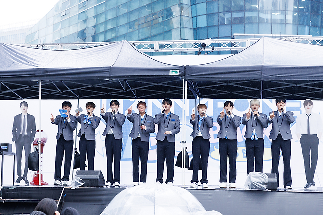 그룹 워너원. 엠넷플러스(Mnet Plus) 제공