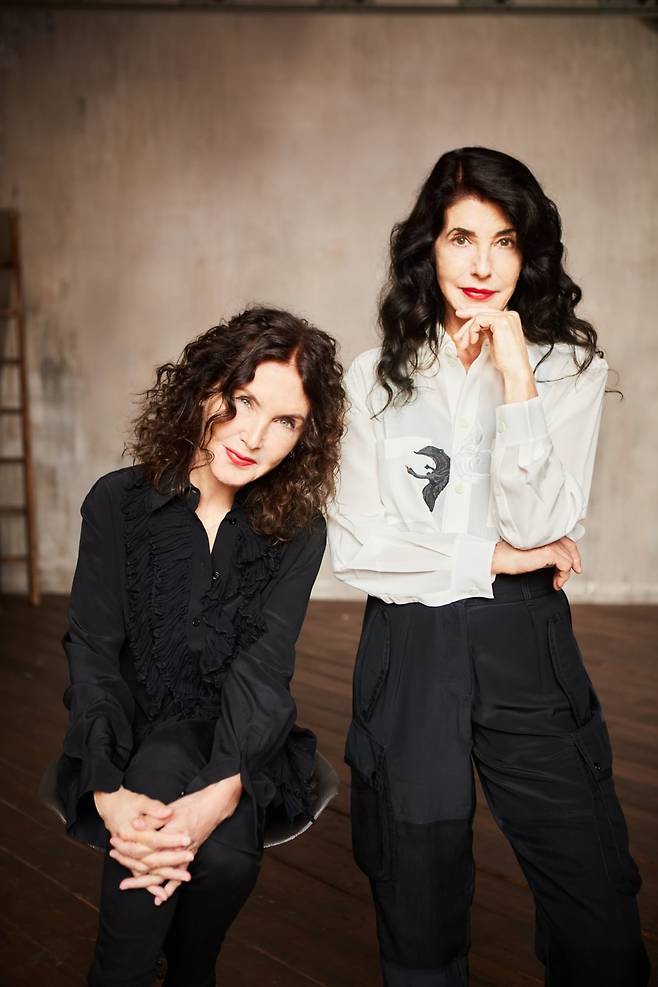 프랑스 피아노 듀오 카티아 라베크(왼쪽)와 마리엘 라베크 자매./사진=LG아트센터