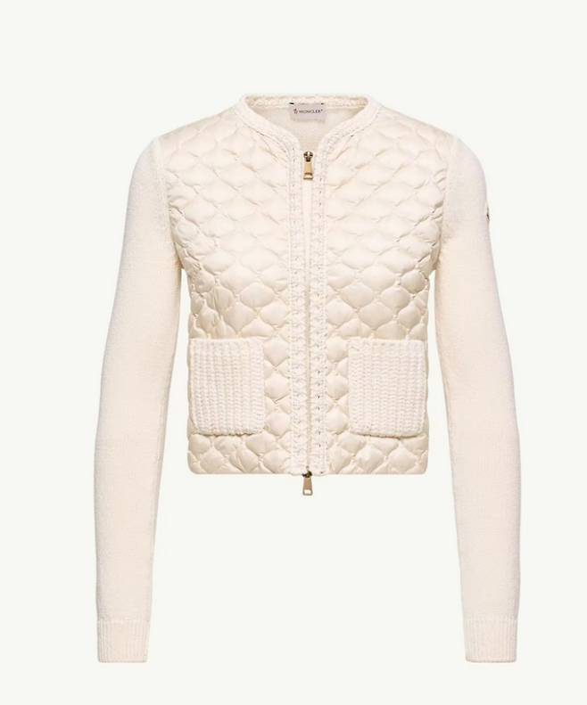 지오메트릭 퀼팅 패딩 집업 카디건은 따뜻하면서도 가벼운 무게감이 봄 시즌에 딱 맞는 아이템이다. 몽클레르 제공