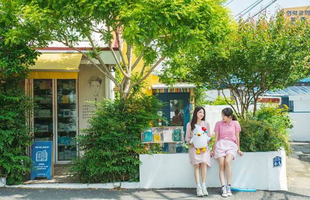 ▲‘경남에서 한 달 여행하기’ 공모에 선정된 통영시가 2026년 체류형 관광 프로그램 ‘통영애(愛)온나’ 를 본격 추진한다. ⓒ통영시